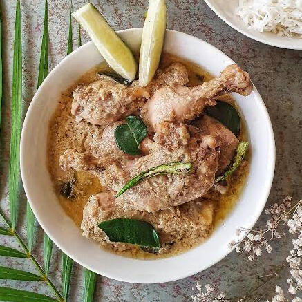 Gondhoraj chicken